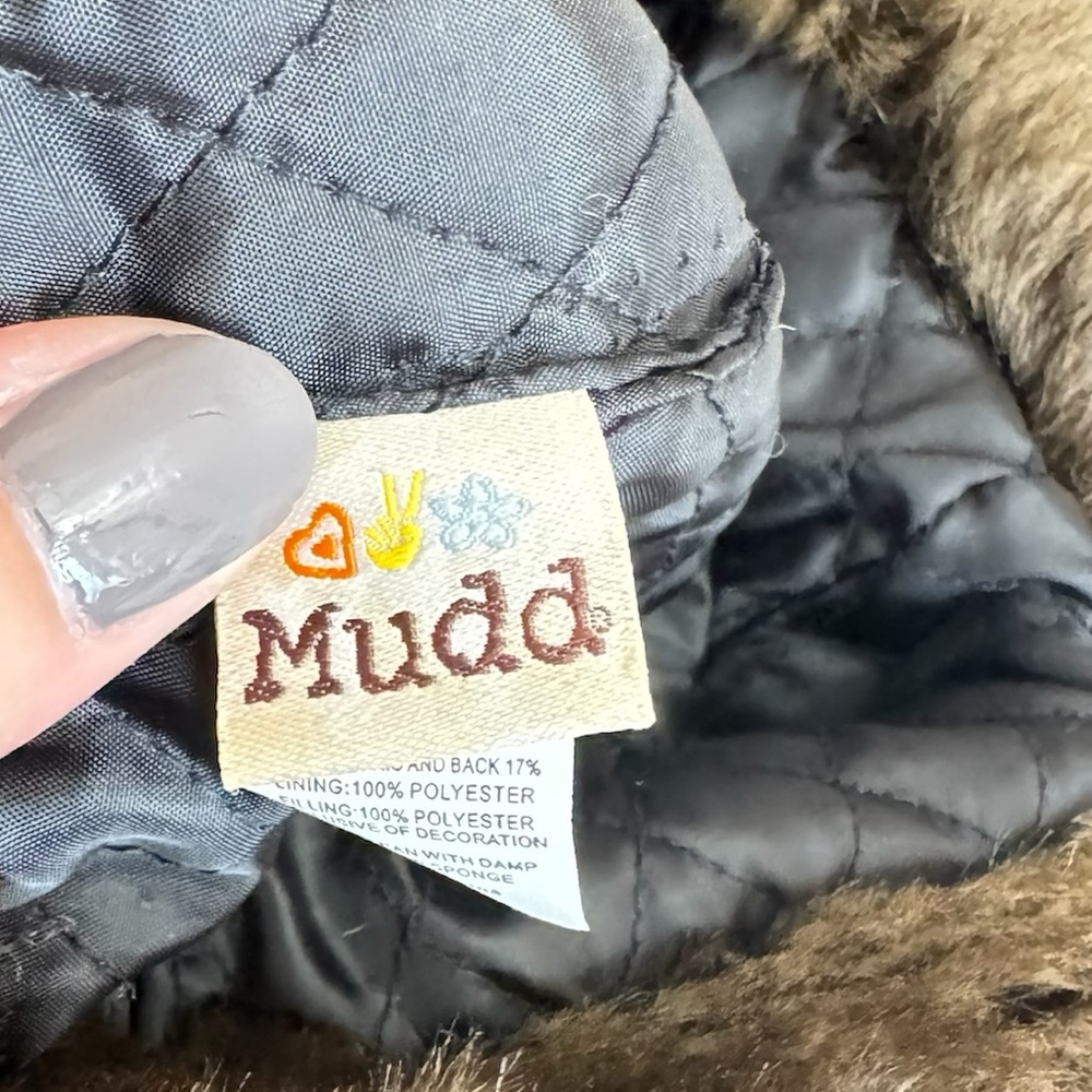 Mudd Juniors Faux Fur Tan Sequins Trapper Hat Snap Closure Chin Strap - Picture 11 of 11